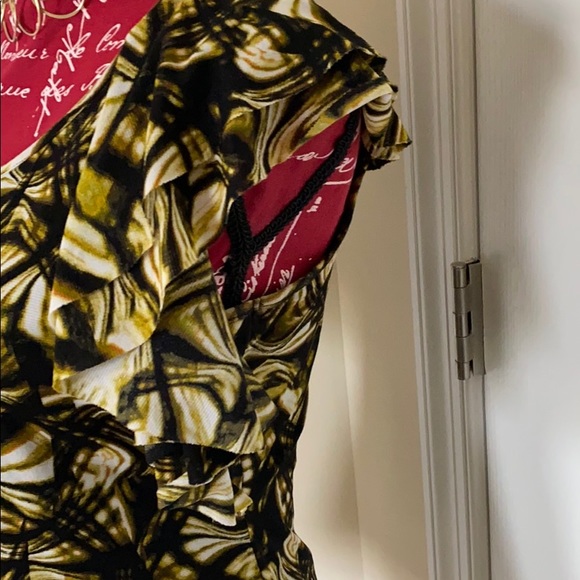 Ruffle Top - Picture 3 of 5